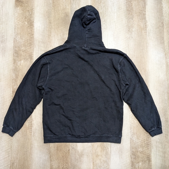 New York City Black Hoodie Sweater - Picture 6 of 12